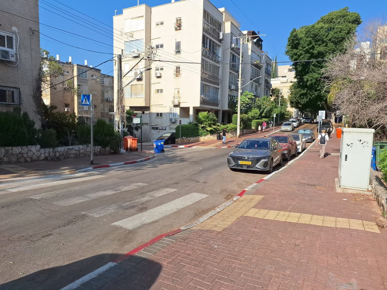 רחובות