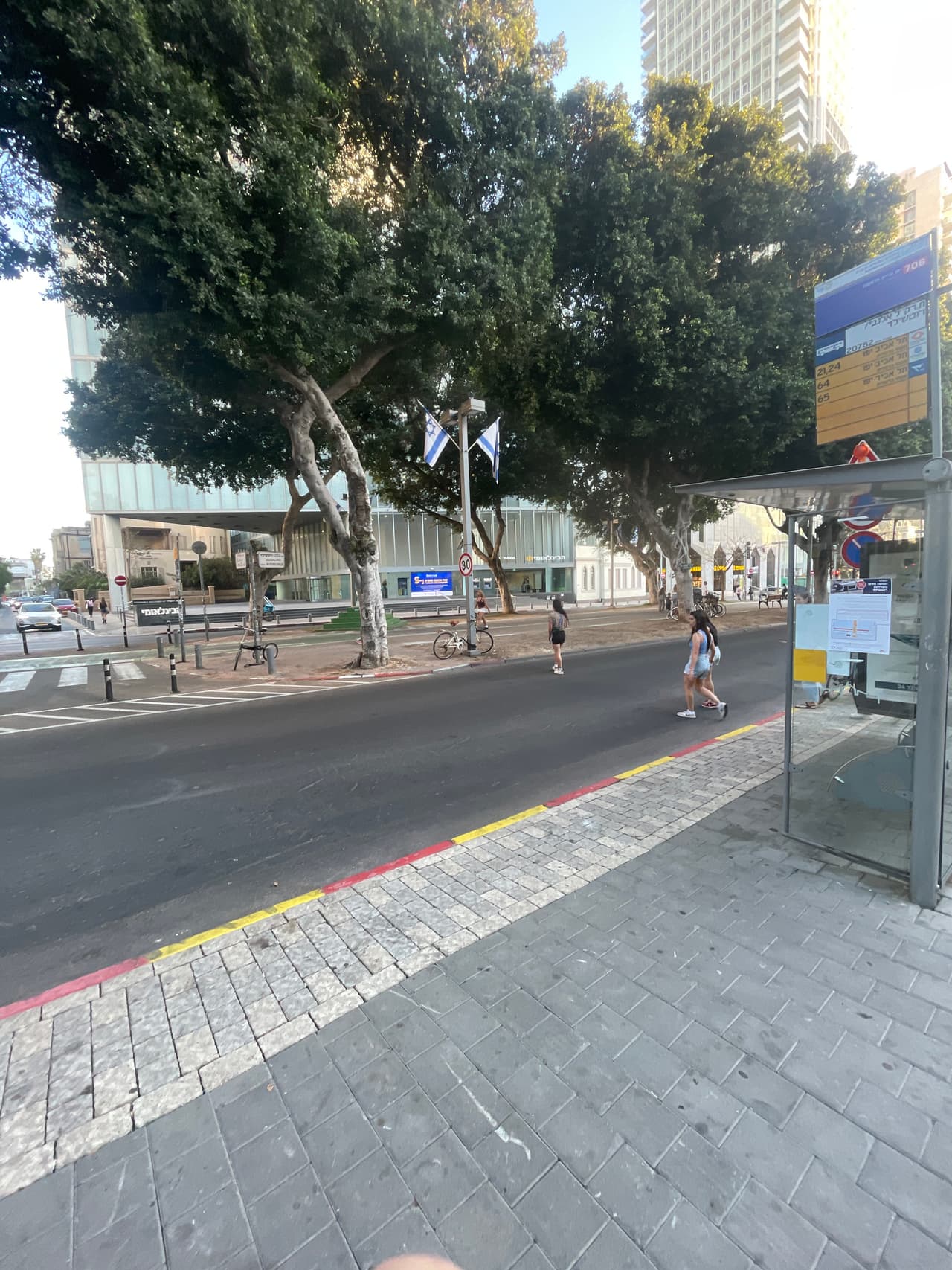 שדרות רוטשילד 41,43,45
