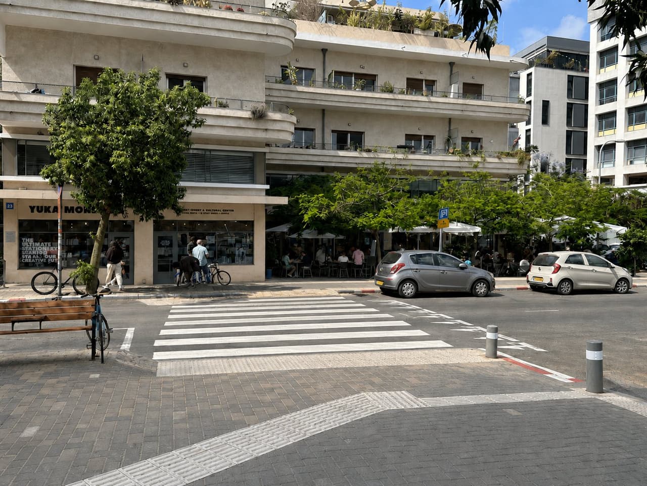 החשמל 16