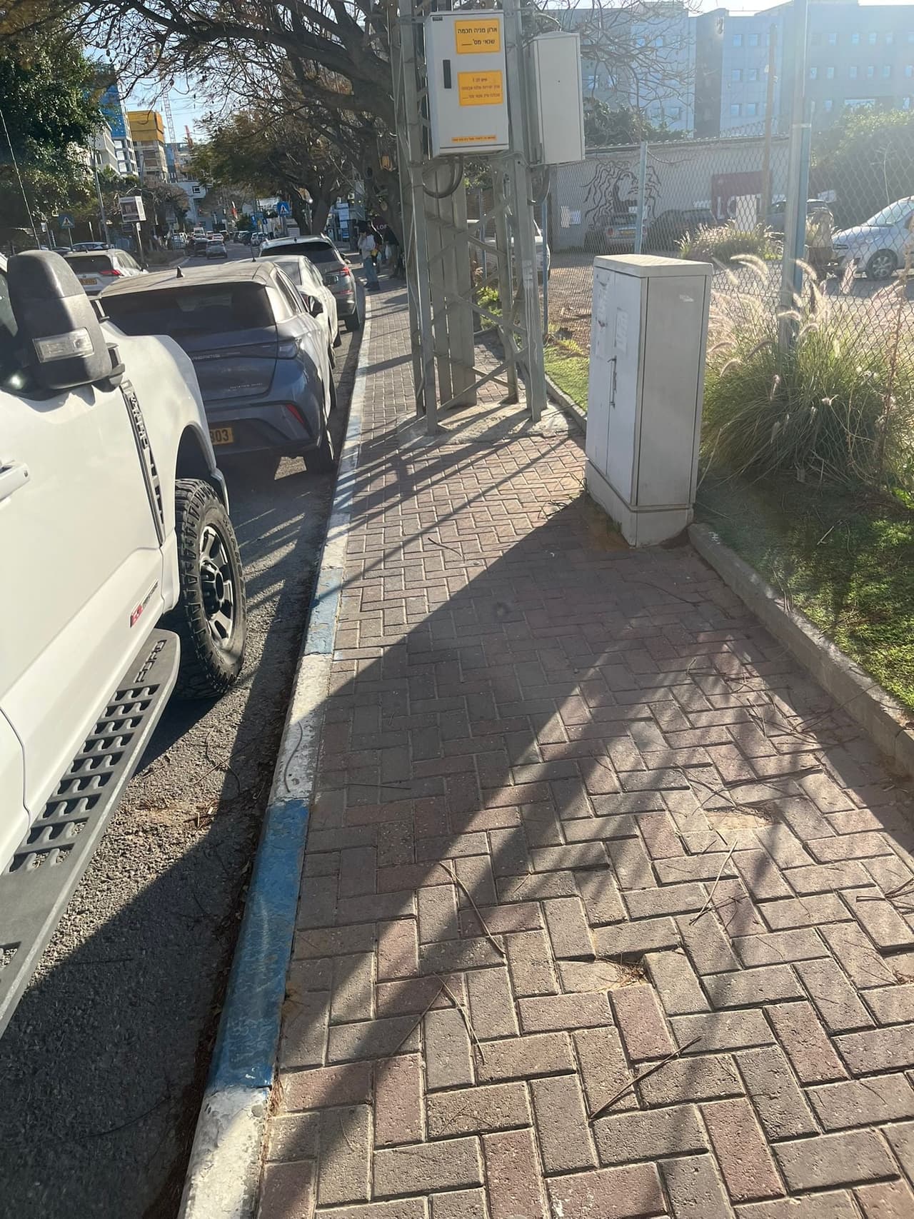 גלגלי הפלדה 22